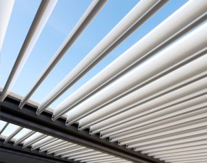 Başiskele Otomatik Pergola Tente Fiyatları